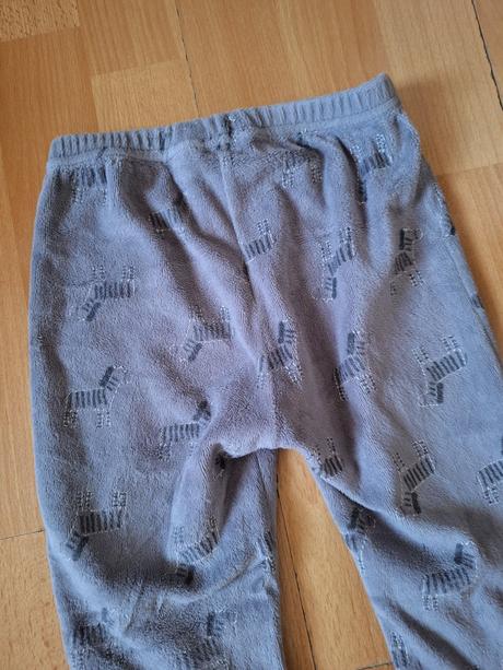 Tepláky, zara,104