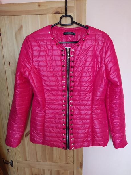 Krásna nová bundička, 38