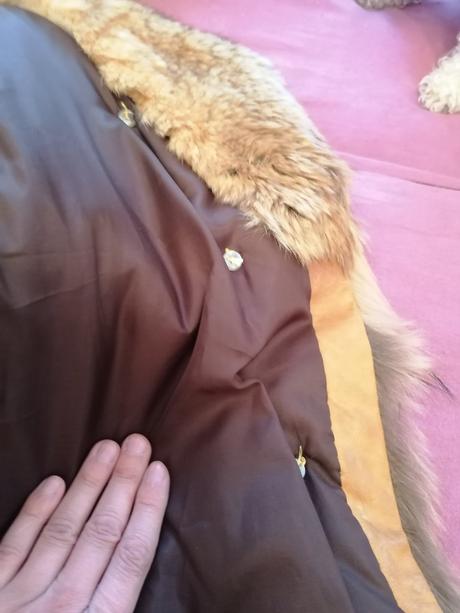 Dámsky kožuch, 46