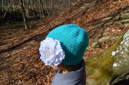 Háčkovaná čiapočka s kvetom, 50 - 158