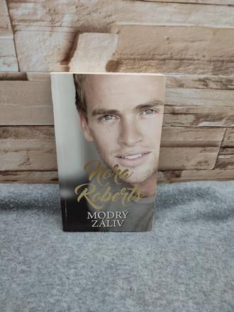 Modrý záliv - nora roberts, 