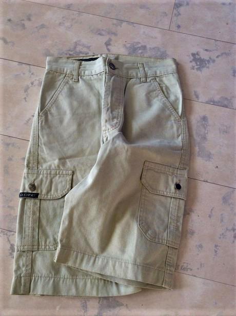 Kraťasy - kapsáče, 152