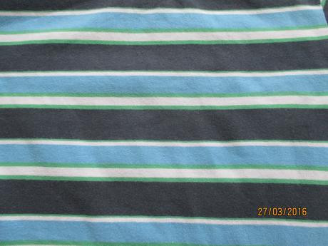 2x tricko, lupilu,110