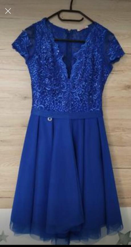 Dámske spoločenské šaty, 36