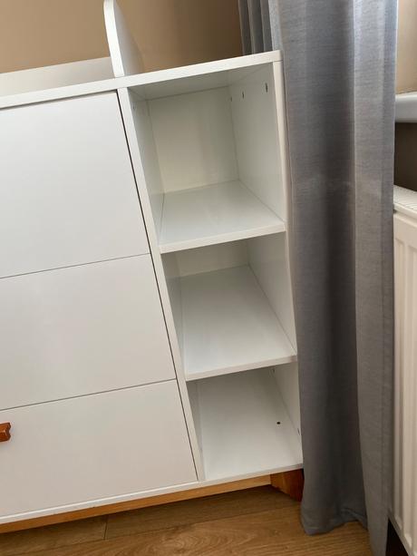 Prebaľovacia komoda, 