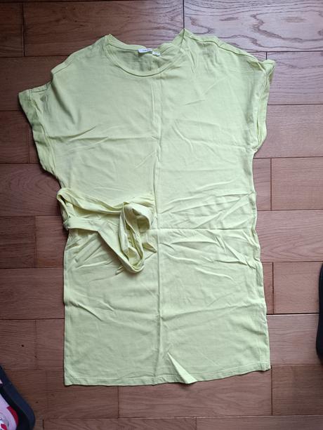 Tričkove pistáciové šaty, terranova,s