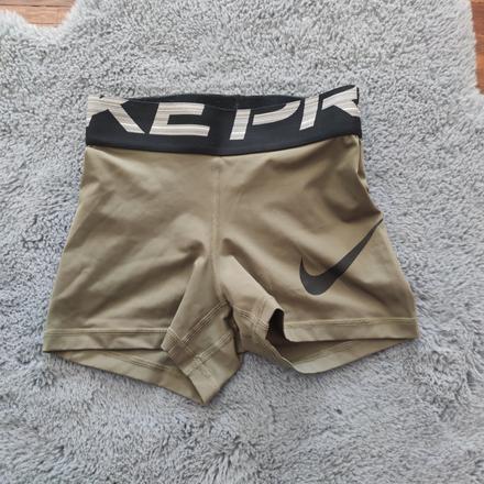 Kraťasy nike pro, nike,xs