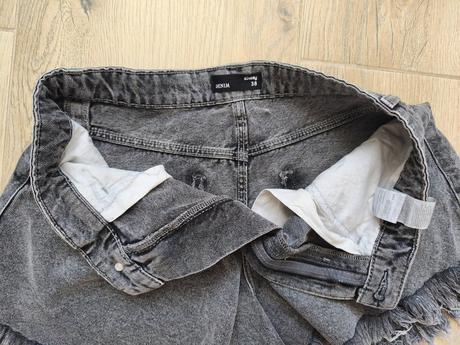 Sukňo-kraťasy, sinsay,m