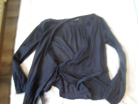 Čierna bluzka na zväzovanie, h&m,38