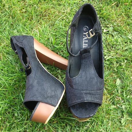 Čipkované, s hrubým opätkom, 38