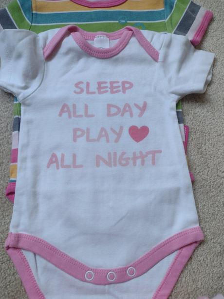 Body s krátkym rukávom, 68