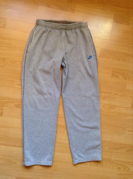 Bavlnené tepláky m-l, nike,m