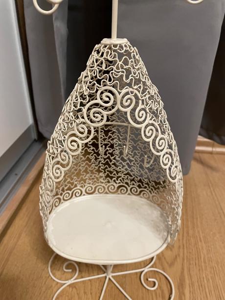 Stojan na bižuteriu / šperky, 