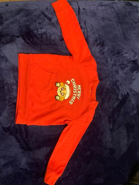 Vianočná mikina, sinsay,110