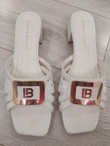 Biele elegantné šľapky, 41