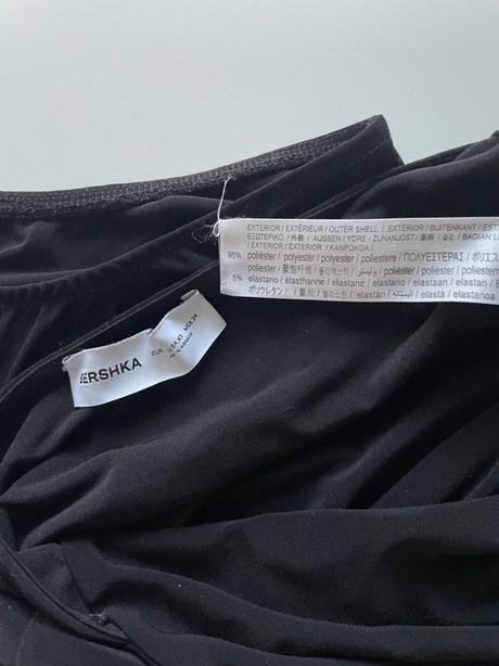 Halterneck body s padavým nariaseným výstrihom, bershka,xs