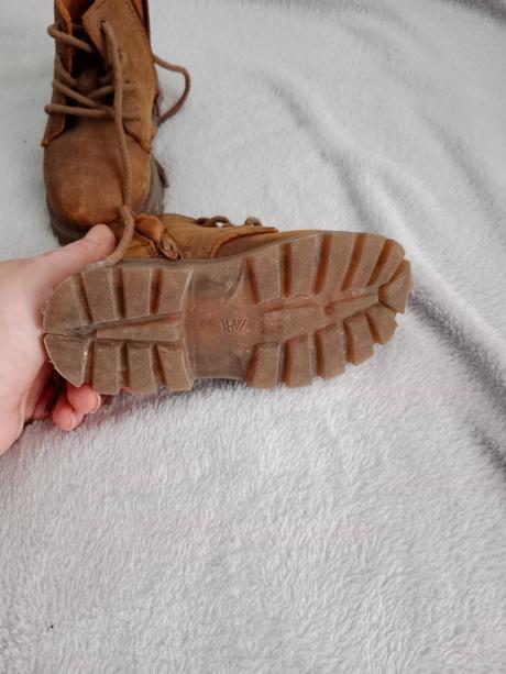 Clenkove kozene cizmy, zara,22