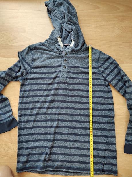 3 parádne chlapčenské mikiny, 158