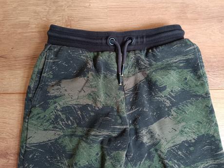 Khaki teplaky 122, f&f,122