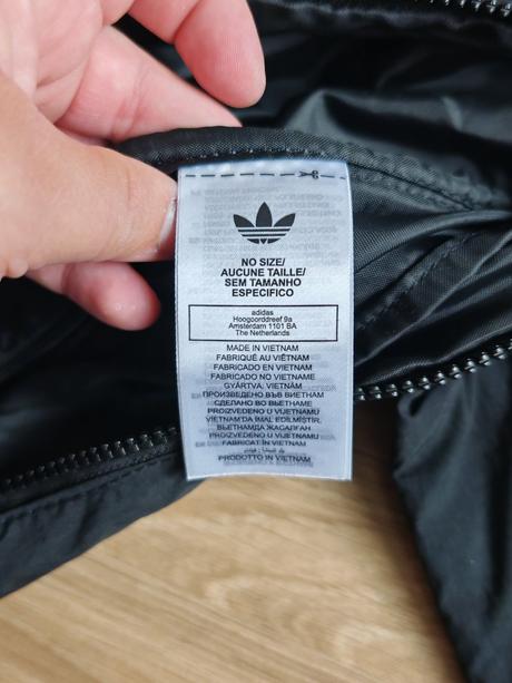 Väčšia adidas taška cez rameno, adidas