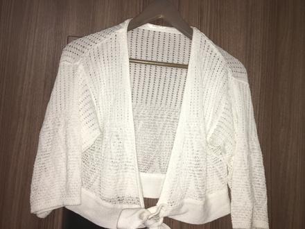 Biele svetríkové bolerko s 3/4 rukávom, 42