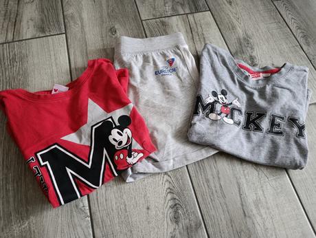 2x tričká mickey mouse+ kratasky 122/128, 122
