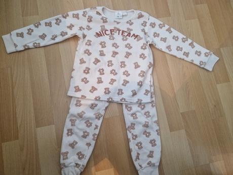 Dievčenské pyžamo, zara,110