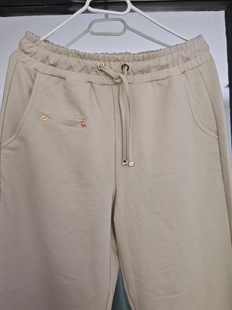 Teplakove nohavice, l