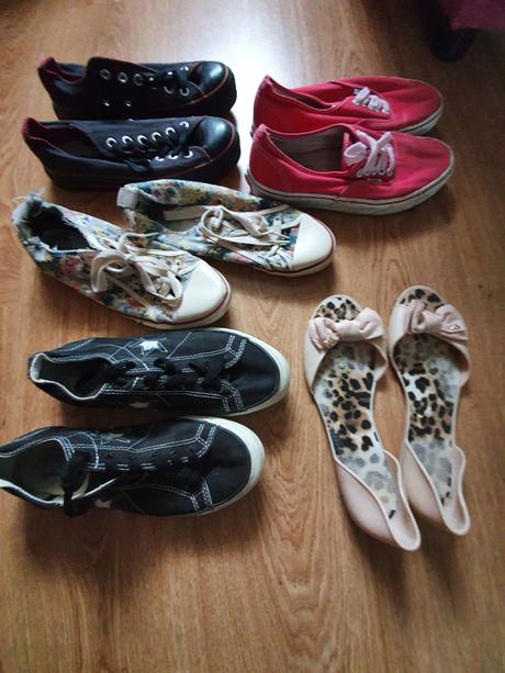 Balík dámskych topaniek, vans,39