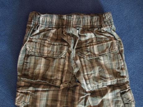 5 x krátke nohavice na leto,viac druhov,cena 4 eur, h&m,110