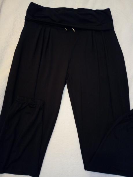 Dámske tepláky  č36/38, 38