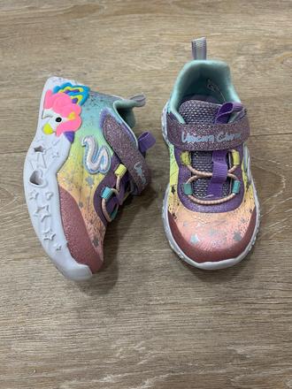 Skechers, skechers,24