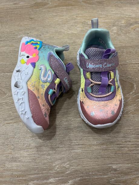 Skechers, skechers,24