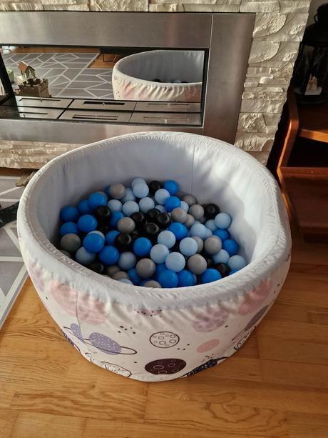 Guličkový bazén aga, 