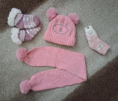 Set ciapla+sal+ponozky, 80