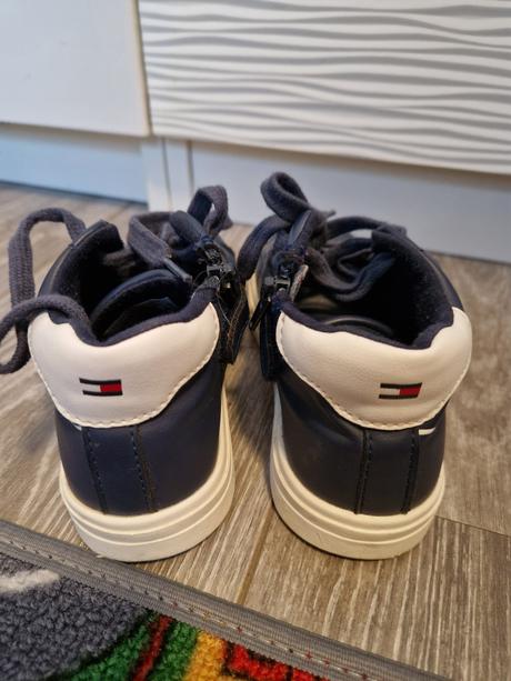 Kotnikove tenisky, tommy hilfiger,28
