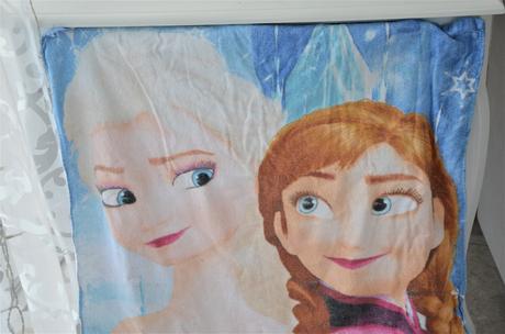 Froté osuška-frozen-130x67cm,,,