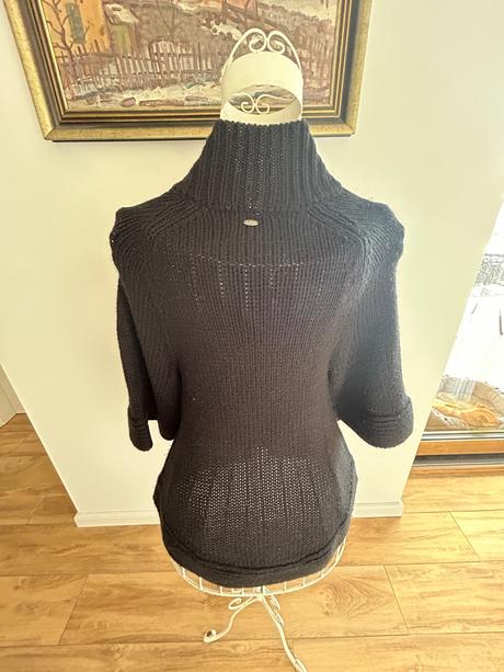 Teplý kardigan vhodný aj pre tehuľky, guess,m