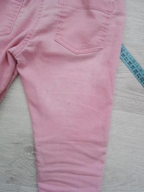 Svetlo ruzove nohavice, f&f,122