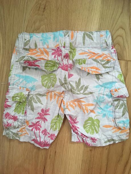 Krasne letne kratase kapsace, hema,74