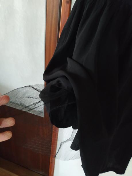 Spoločenské šaty s-m, s