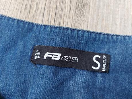 Modra vysivana sukna denim. vzhladu, s