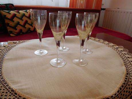 Hnedasté dúhované poháre na šampanské, 