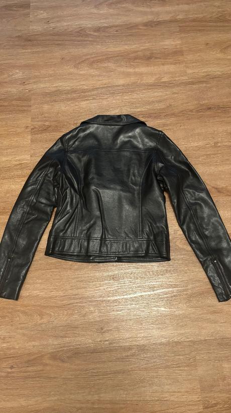 Kozenková bunda, reserved,152