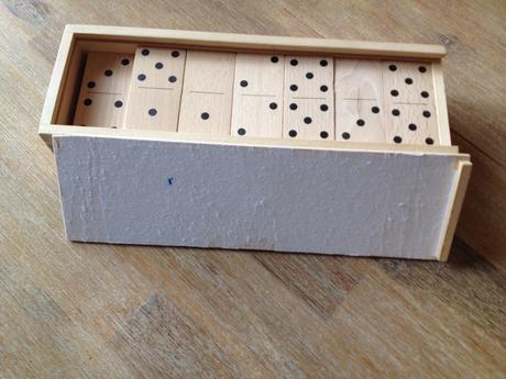 Drevene domino,