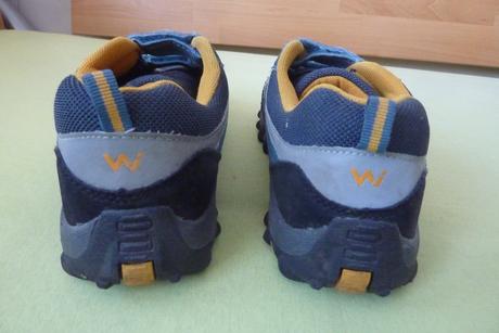 Turistické poltopánky,v.35, vnút.dl.23.4cm, 35