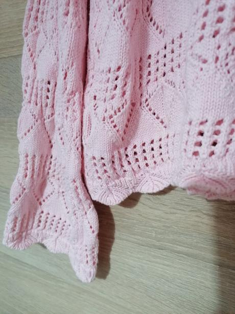 Háčkovaný svetrík, takko,134