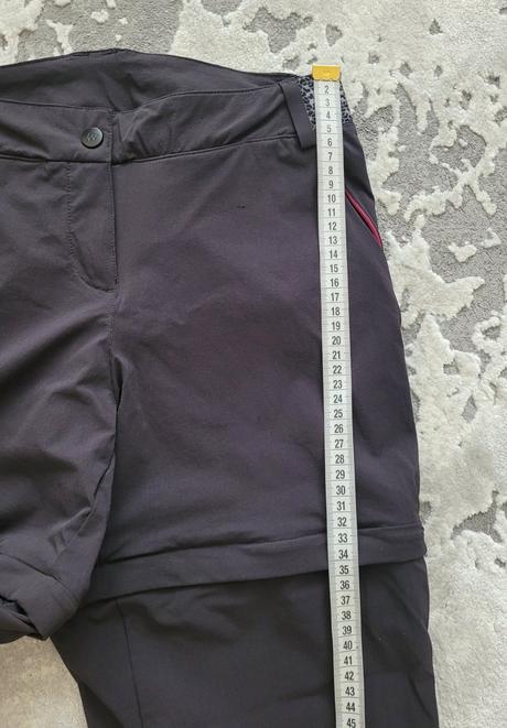 Dámske turisticke nohavice 2v1, decathlon,s