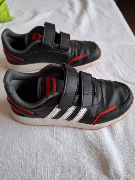 Adidas 32, adidas,32