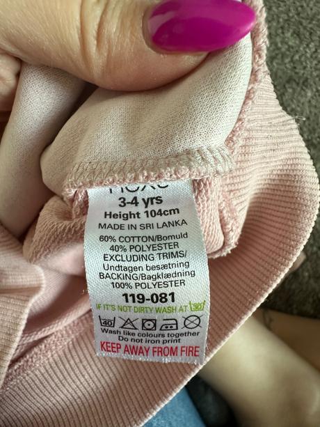 Next pulover, next,104